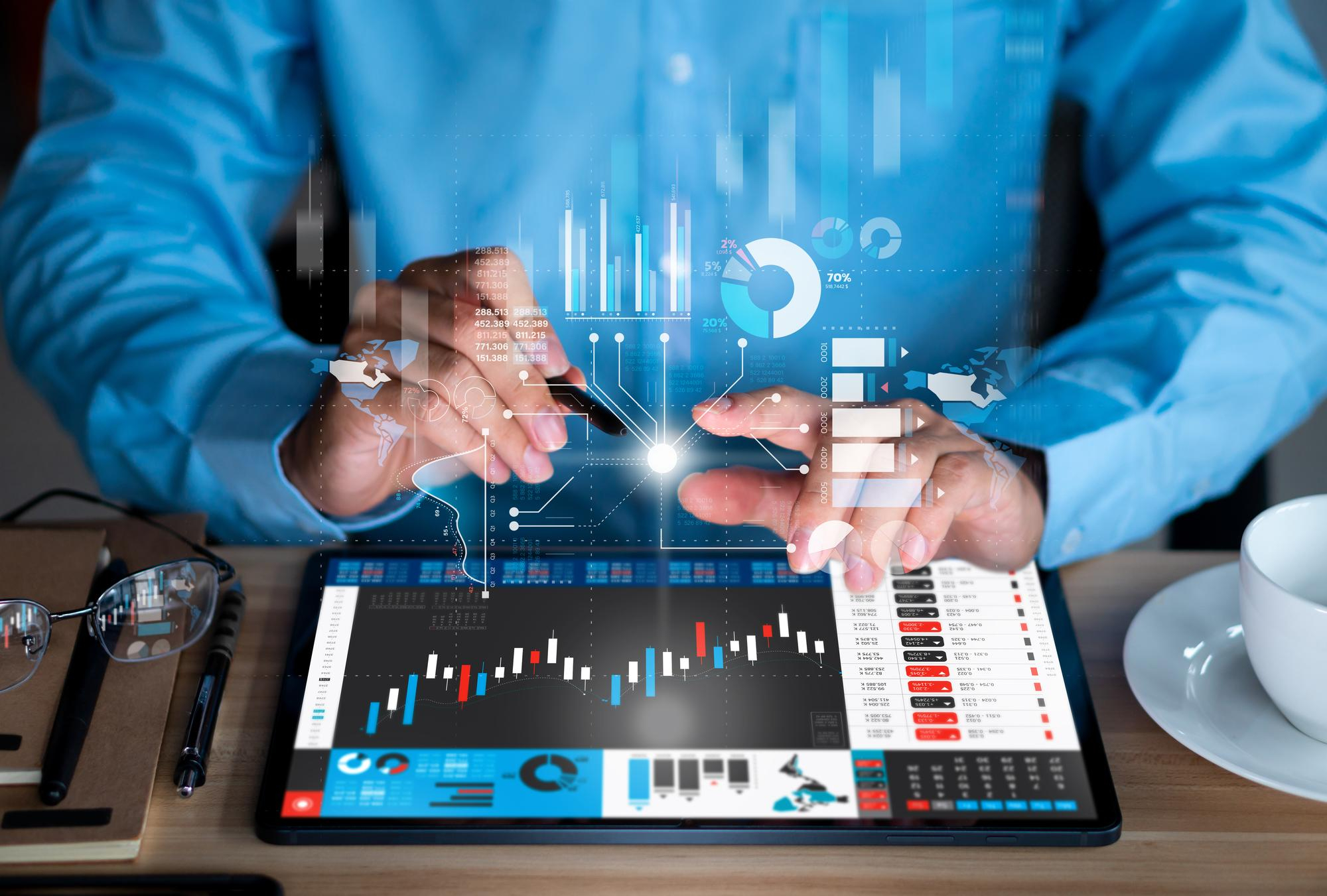 Análisis técnico y fundamental